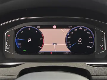 Volkswagen Passat 2.0 TDI SCR DSG Elegance