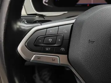 Volkswagen Passat 2.0 TDI SCR DSG Elegance