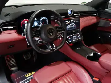 MASERATI Grecale Modena 4WD