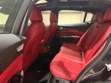 MASERATI Grecale Modena 4WD