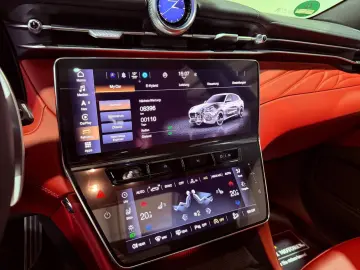 MASERATI Grecale Modena 4WD