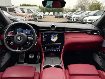 MASERATI Grecale 3.0 V6 Trofeo