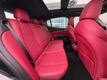 MASERATI Grecale 3.0 V6 Trofeo