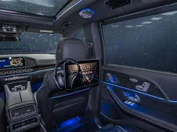 Mercedes-Benz GLS 600 Maybach Two-tone First Class