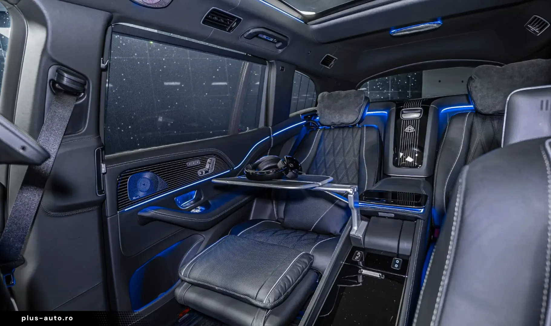 Mercedes-Benz GLS 600 Maybach Two-tone First Class