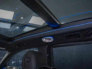 Mercedes-Benz GLS 600 Maybach Two-tone First Class