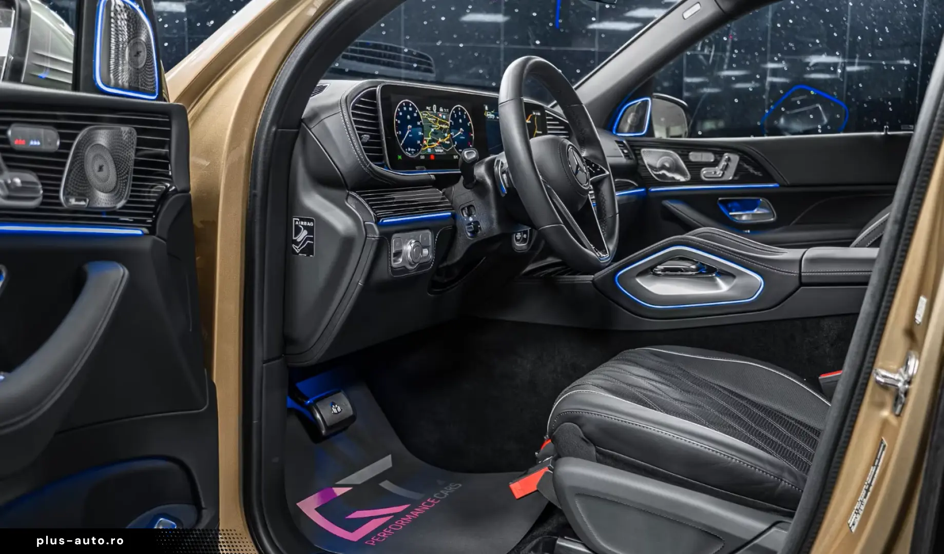 Mercedes-Benz GLS 600 Maybach Two-tone First Class