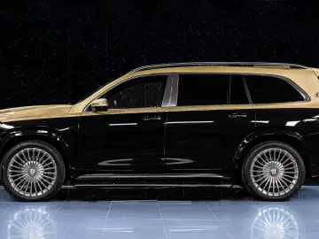 Mercedes-Benz GLS 600 Maybach Two-tone First Class
