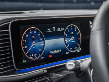 Mercedes-Benz GLS 600 Maybach Two-tone First Class