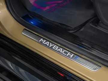 Mercedes-Benz GLS 600 Maybach Two-tone First Class