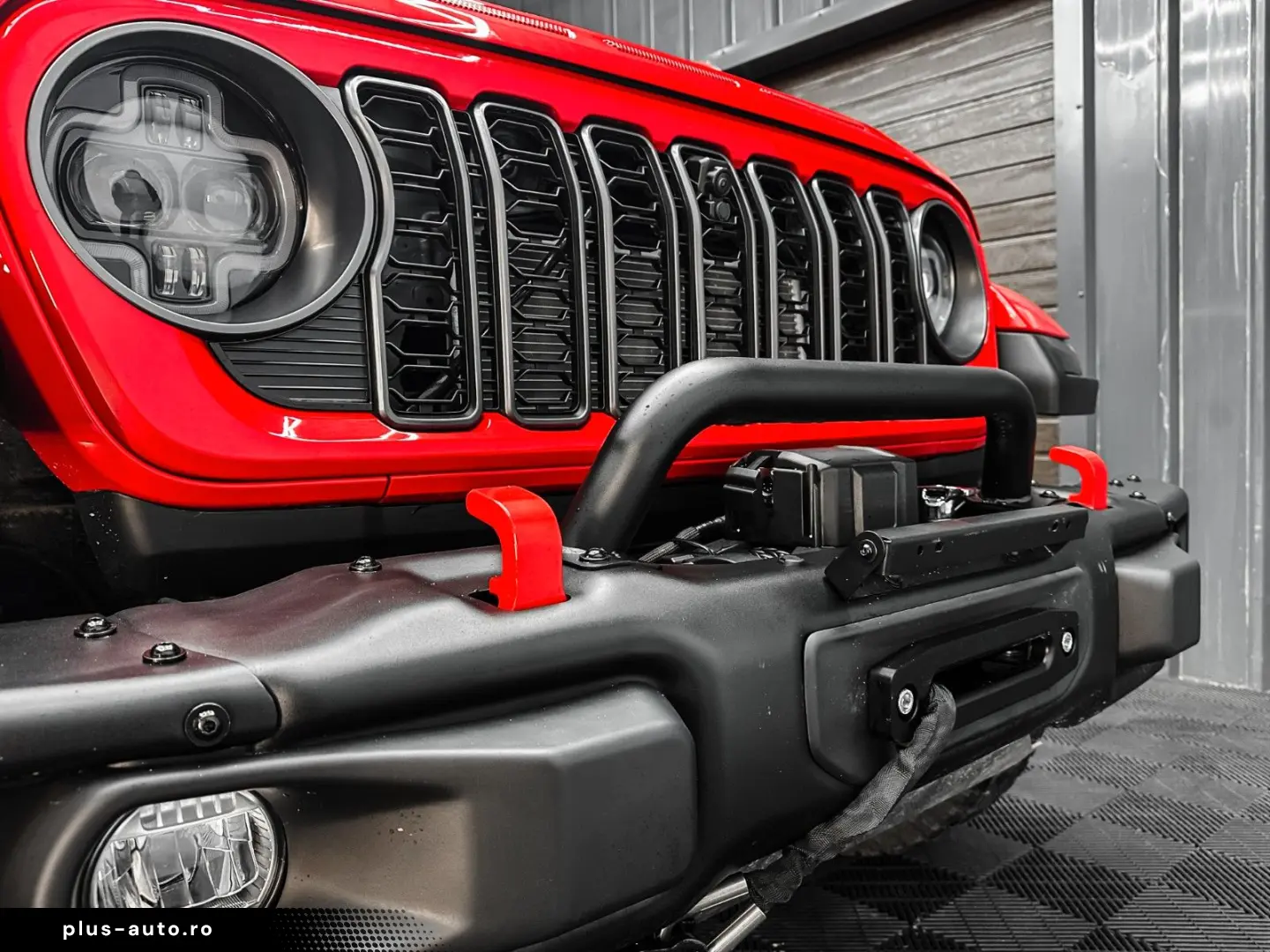 JEEP Wrangler SAHARA 3 6 4x4