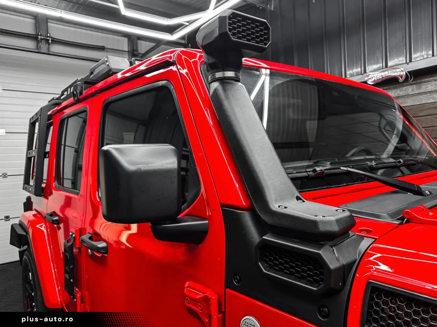 JEEP Wrangler SAHARA 3 6 4x4