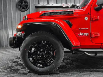 JEEP Wrangler SAHARA 3 6 4x4