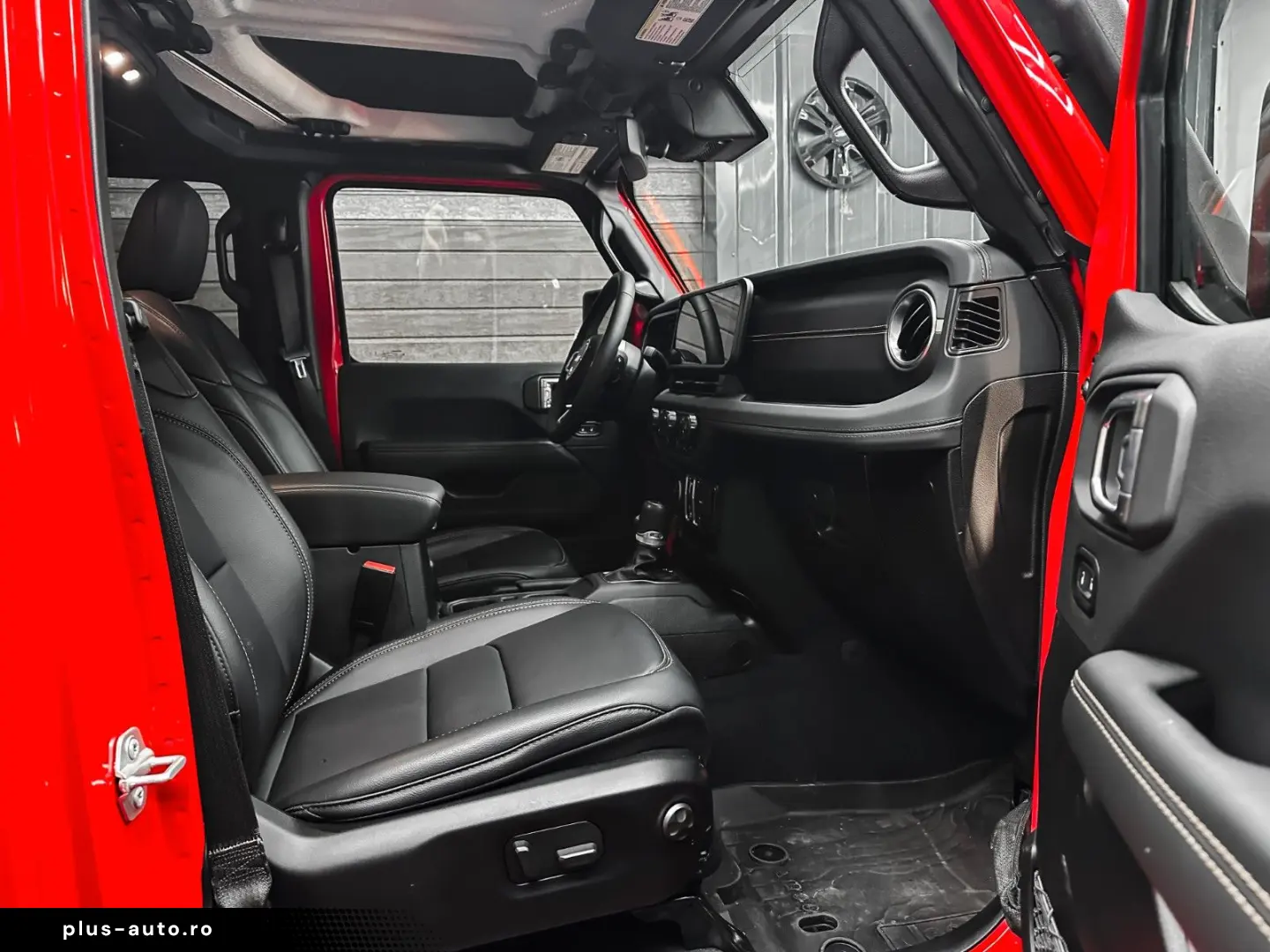 JEEP Wrangler SAHARA 3 6 4x4