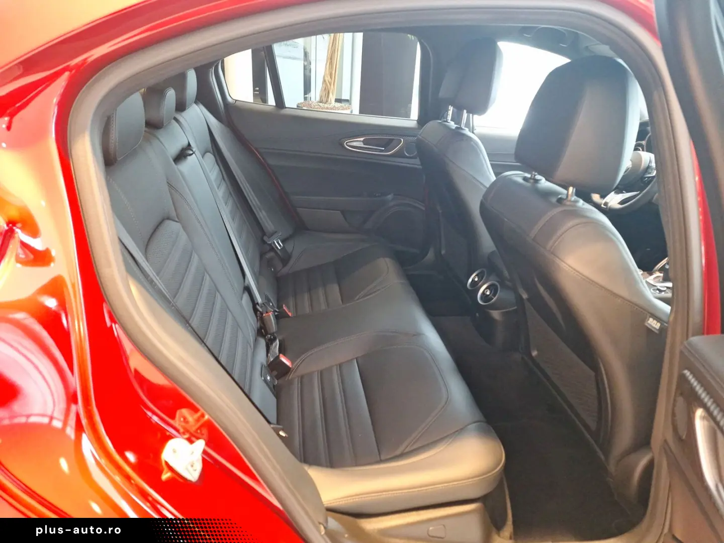 ALFA ROMEO Giulia Quadrifoglio Benzin 519 PS AT MY 2023