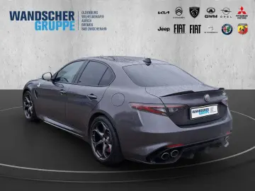 ALFA ROMEO Giulia Quadrifoglio 2.9 V6 Bi-Turbo Kam. KeyLess