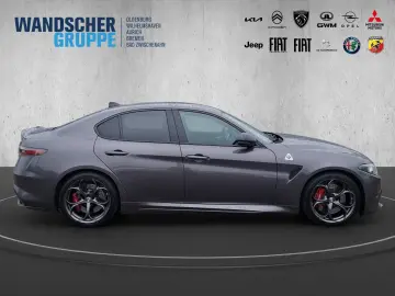 ALFA ROMEO Giulia Quadrifoglio 2.9 V6 Bi-Turbo Kam. KeyLess