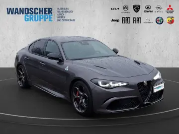 ALFA ROMEO Giulia Quadrifoglio 2.9 V6 Bi-Turbo Kam. KeyLess
