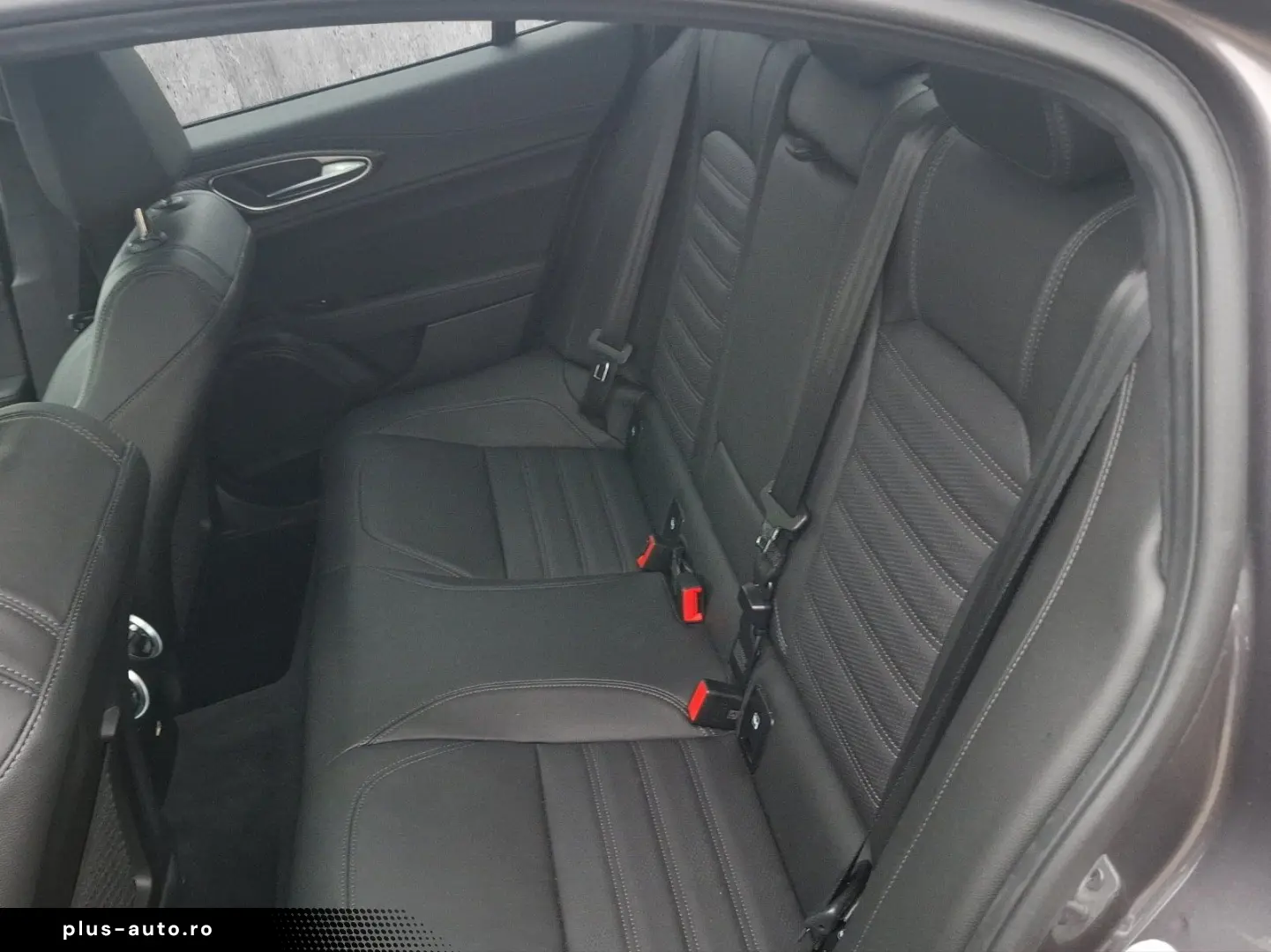 ALFA ROMEO Giulia Quadrifoglio 2.9 V6 Bi-Turbo Kam. KeyLess