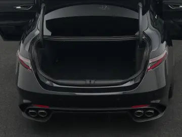 ALFA ROMEO Giulia Quadrifoglio