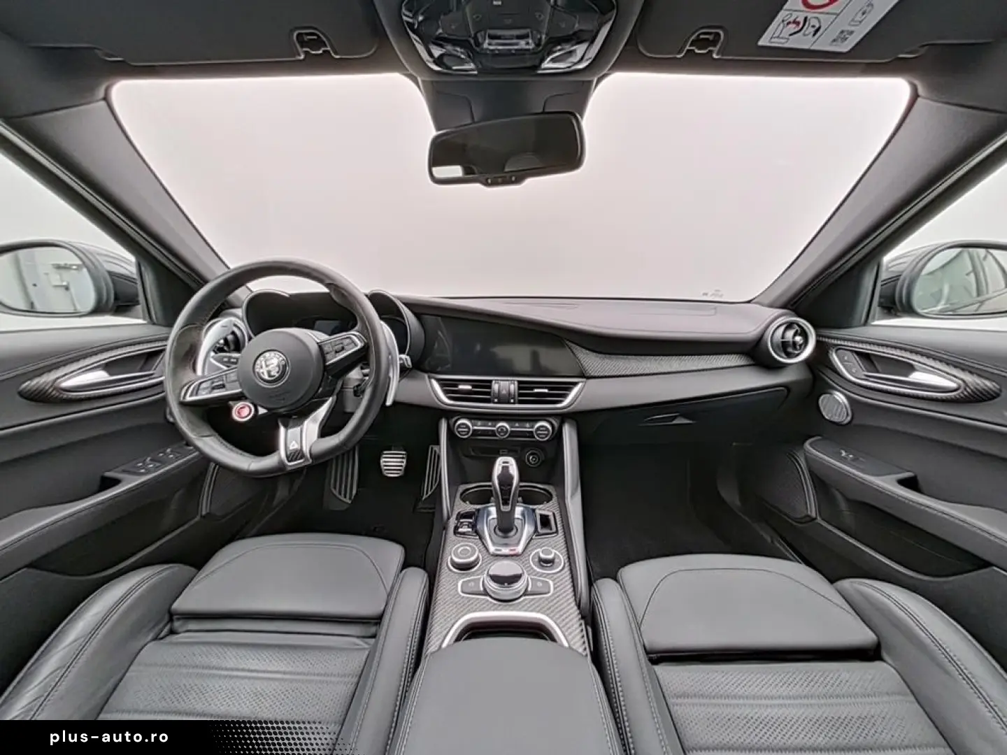 ALFA ROMEO Giulia Quadrifoglio