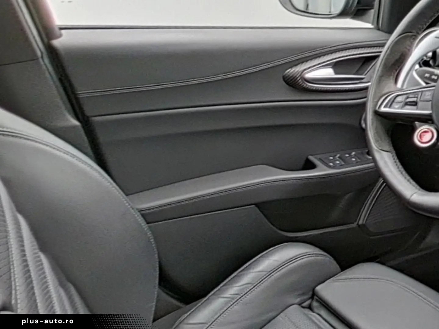 ALFA ROMEO Giulia Quadrifoglio