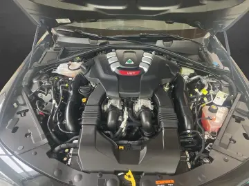 ALFA ROMEO Giulia Quadrifoglio 2.9 V6 Bi-Turbo AT8