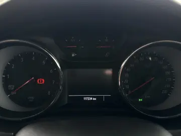 Opel Astra Turbo 1.4 ECOTEC Enjoy