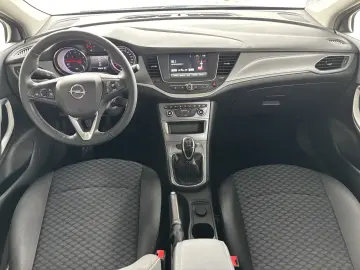 Opel Astra Turbo 1.4 ECOTEC Enjoy