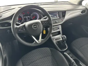 Opel Astra Turbo 1.4 ECOTEC Enjoy