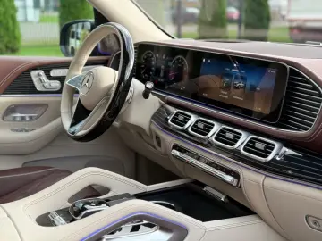 Mercedes-Benz GLS 600 Maybach 4Matic Pano