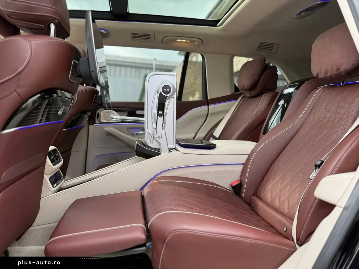 Mercedes-Benz GLS 600 Maybach 4Matic Pano