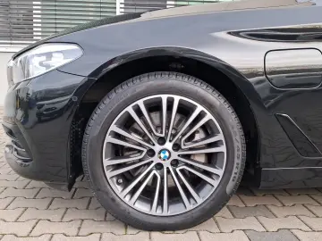BMW 530e iPerf Lim Sport Line LED Navi ParkAs SHZ