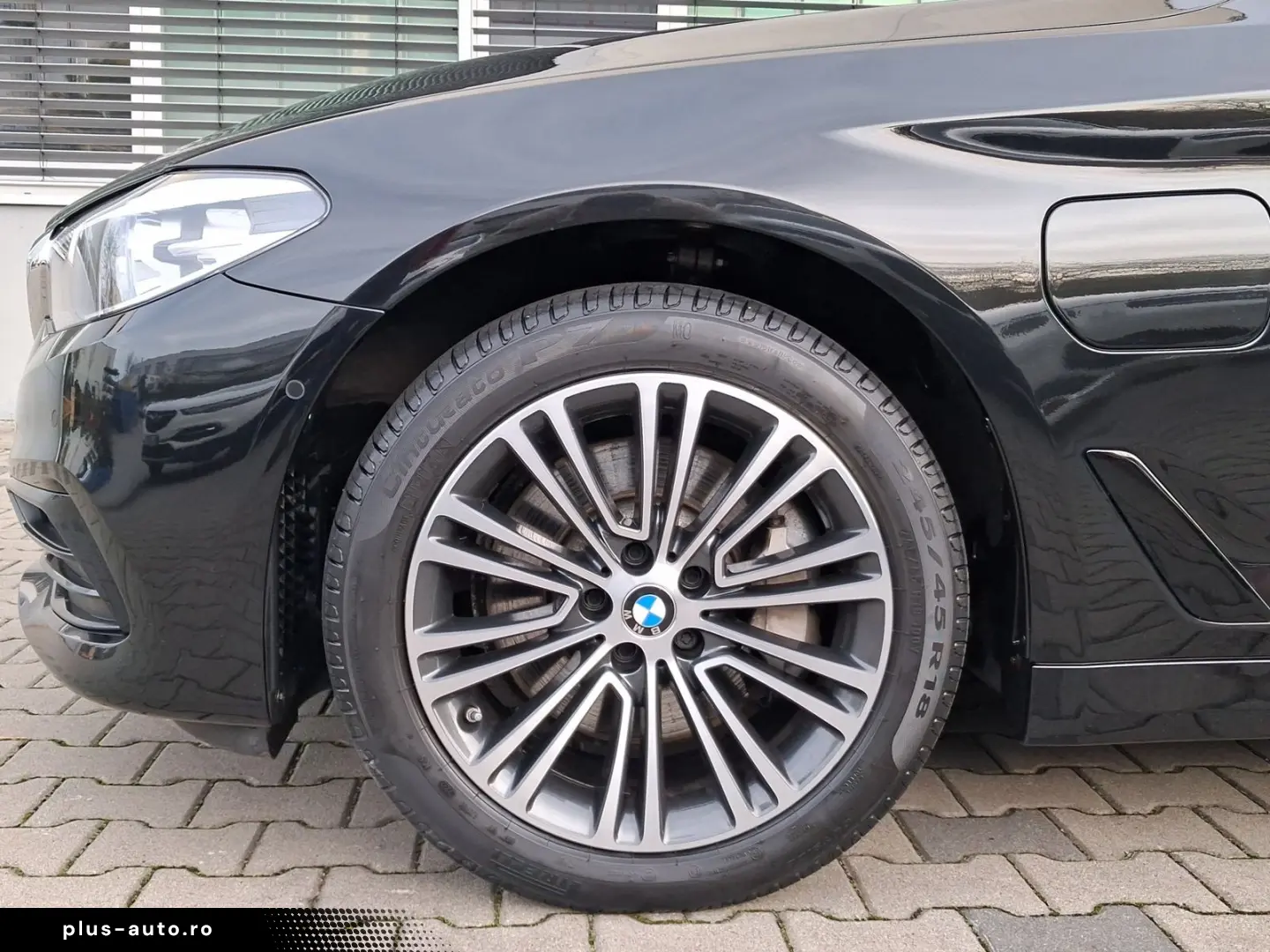 BMW 530e iPerf Lim Sport Line LED Navi ParkAs SHZ