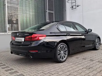 BMW 530e iPerf Lim Sport Line LED Navi ParkAs SHZ