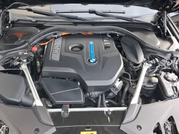 BMW 530e iPerf Lim Sport Line LED Navi ParkAs SHZ
