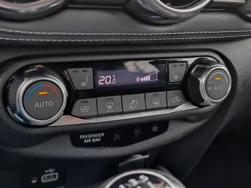 Nissan Juke 1.0 DIG-T Tekna