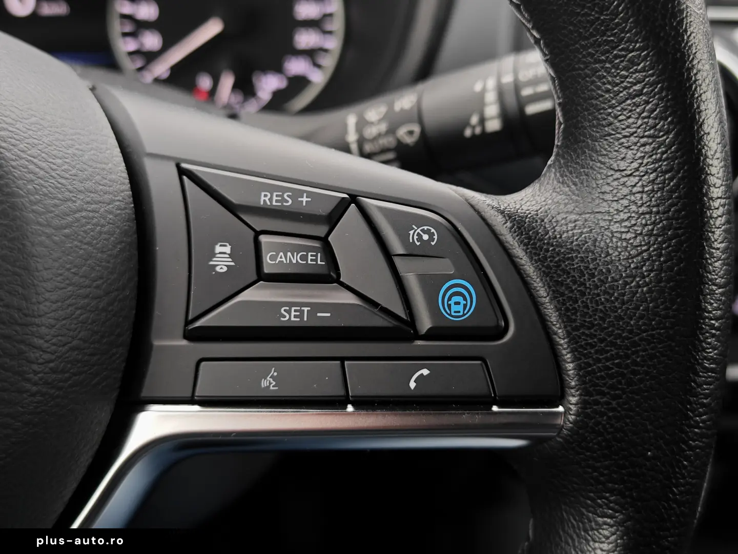 Nissan Juke 1.0 DIG-T Tekna