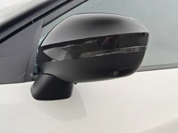 Nissan Juke 1.0 DIG-T Tekna