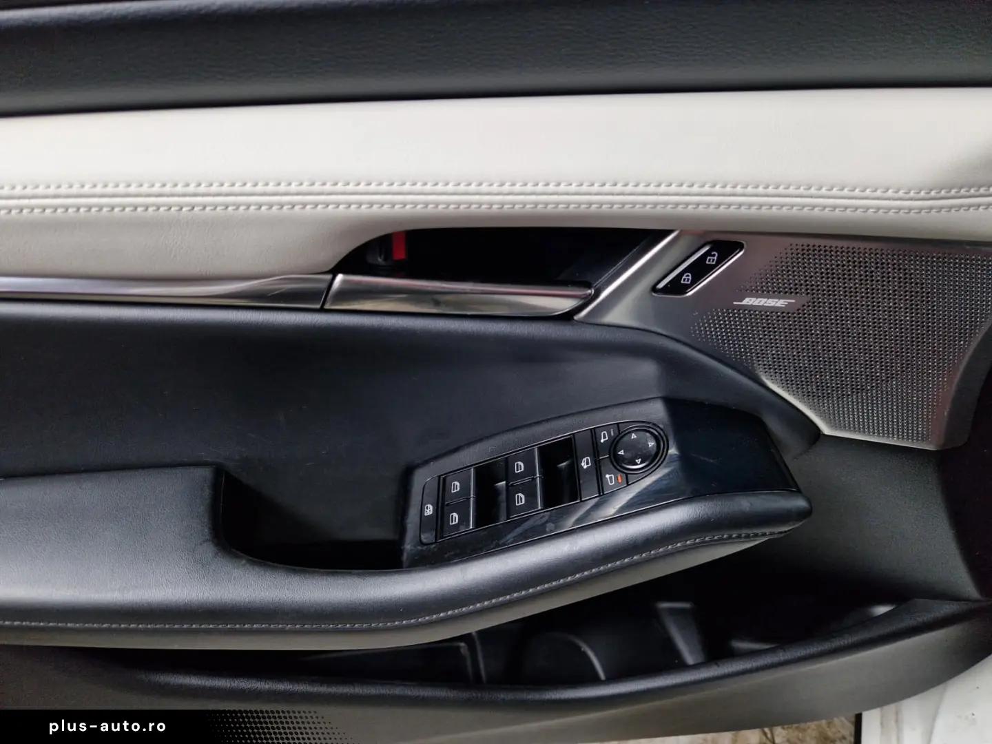 MAZDA 3 SKYACTIVE X ANIVERSARY 180cp 2020