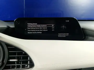 MAZDA 3 SKYACTIVE X ANIVERSARY 180cp 2020