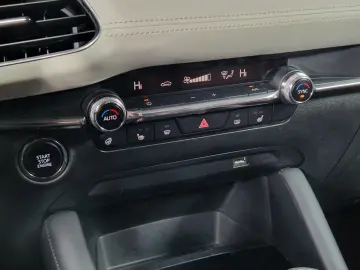 MAZDA 3 SKYACTIVE X ANIVERSARY 180cp 2020