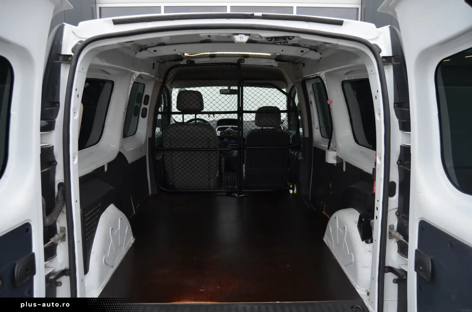 Kangoo 1.5 dCi    90Hp    Maxi volum    Manuala