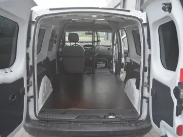 Kangoo 1.5 dCi    90Hp    Maxi volum    Manuala