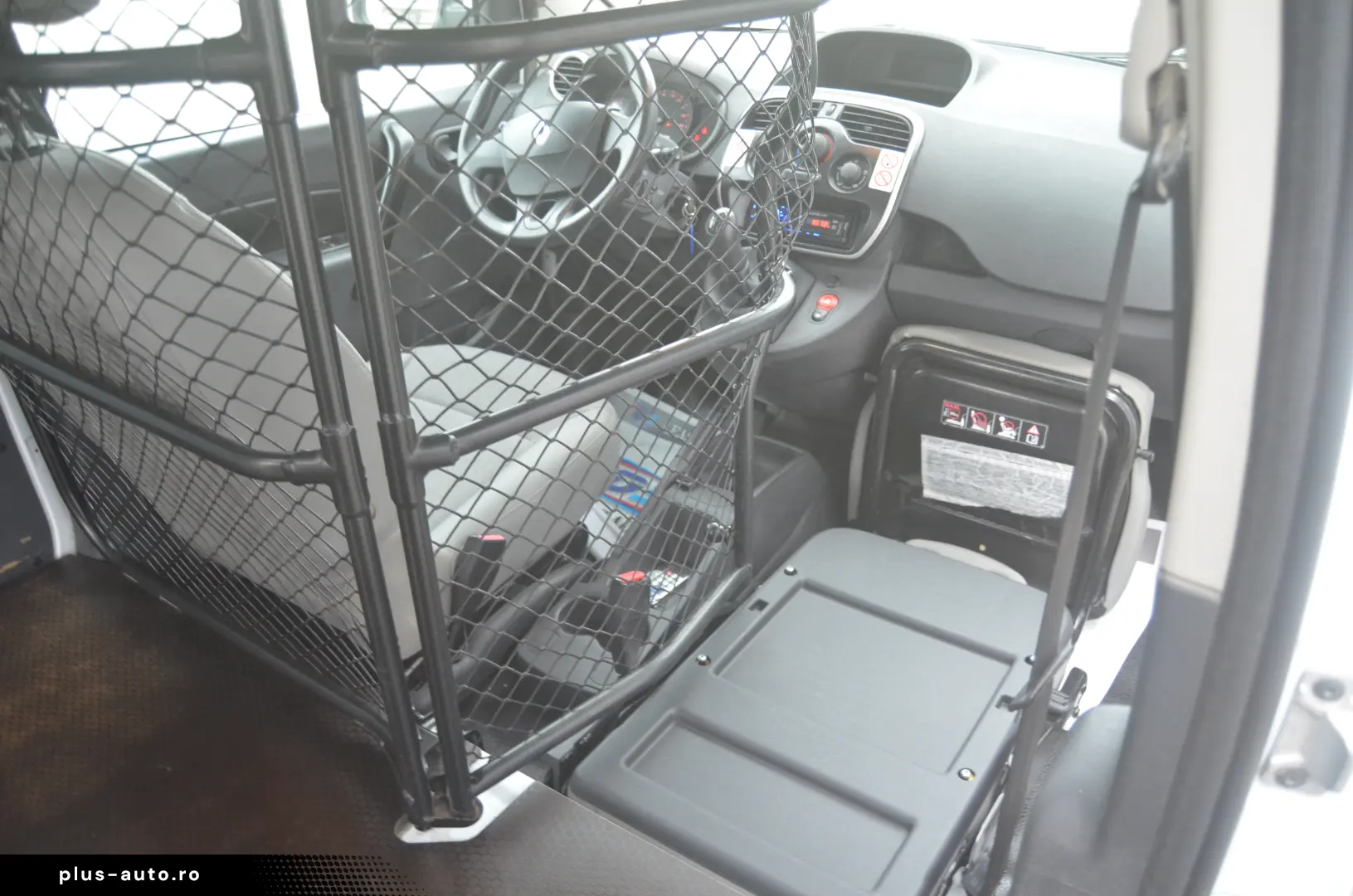 Kangoo 1.5 dCi    90Hp    Maxi volum    Manuala