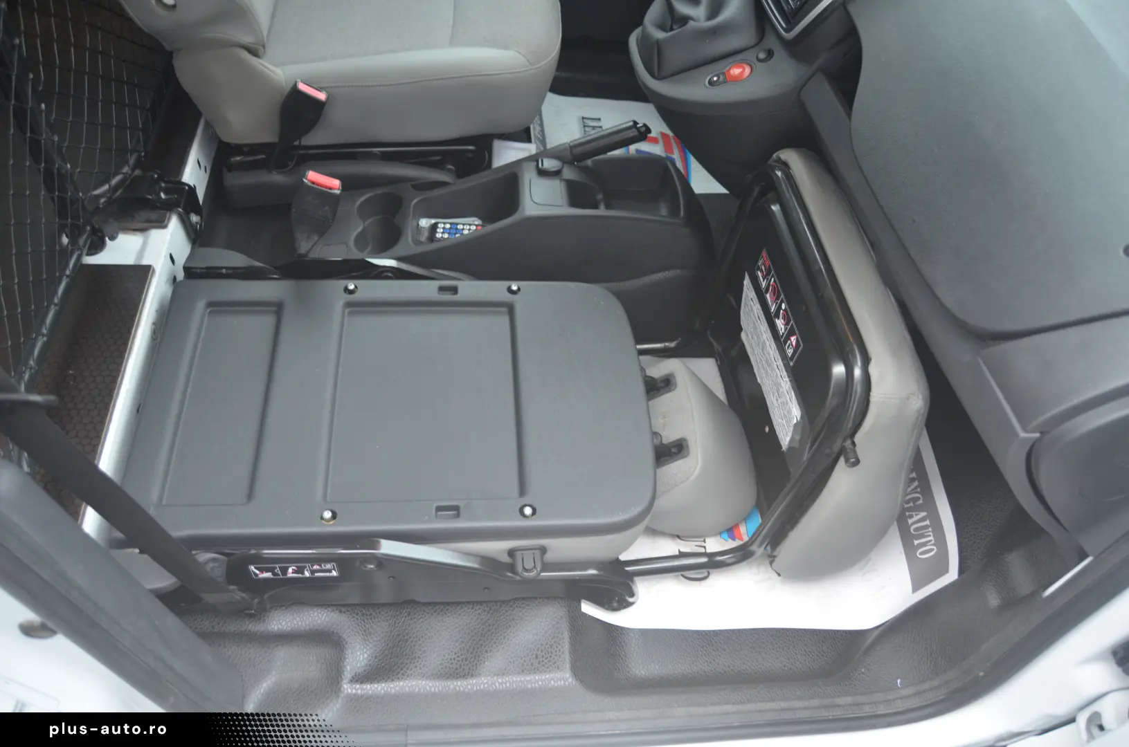 Kangoo 1.5 dCi    90Hp    Maxi volum    Manuala