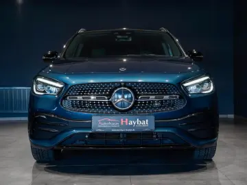 MERCEDES-BENZ GLA 200 AMG Night-MBUX-Pano-AHK-Kamera&hellip;