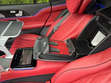 Mercedes-Benz GLS 600 MAYBACH