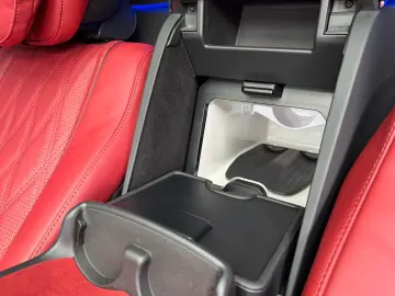 Mercedes-Benz GLS 600 MAYBACH