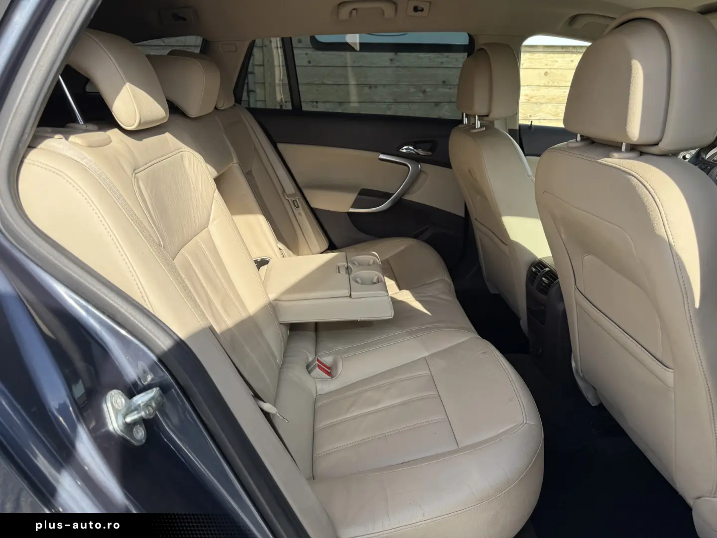 Opel Insignia 2.0 Benzina 220Cp